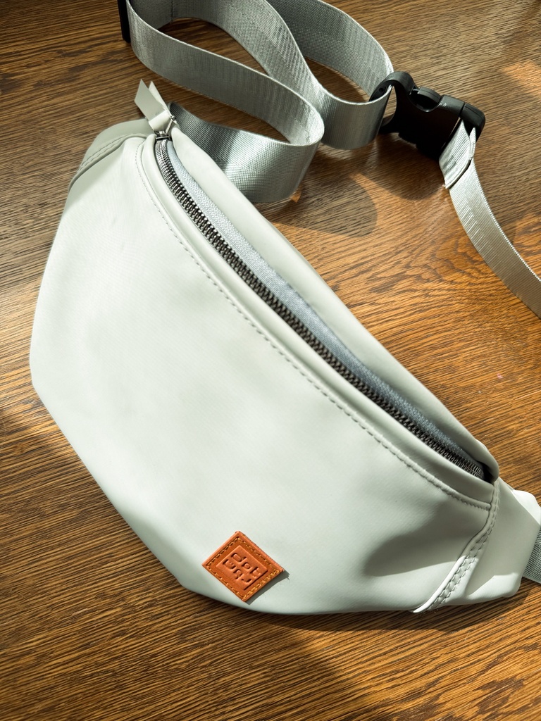 dot waist bag gray