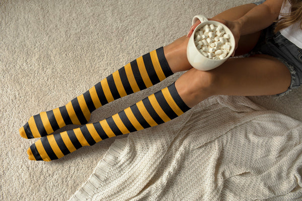 dot Yellow in Black High Knee