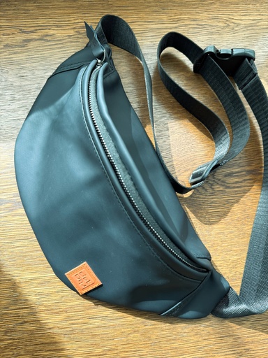 [4415] dot waist bag navy blue
