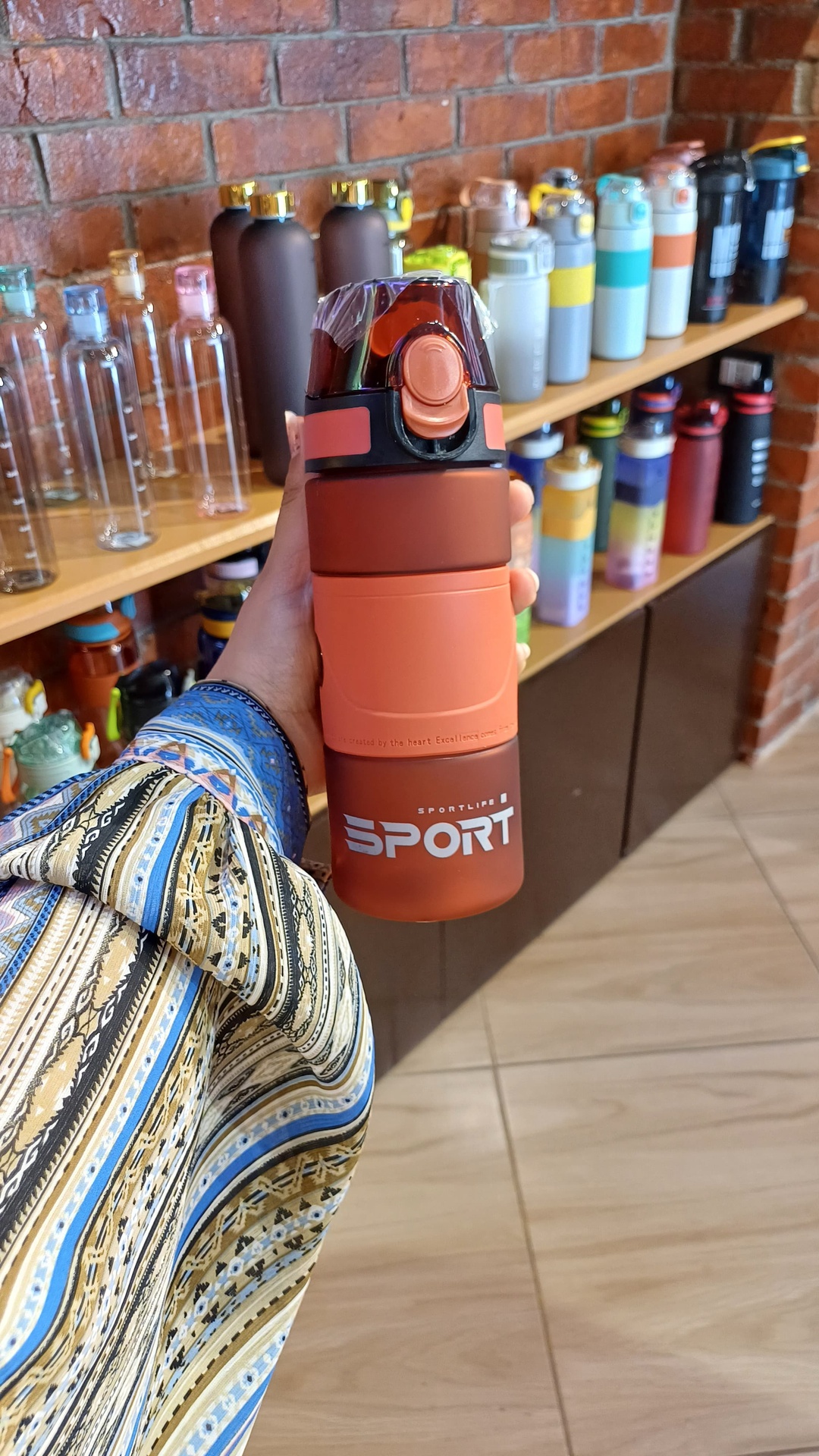 dot sport bottle with rubber belt 500ml