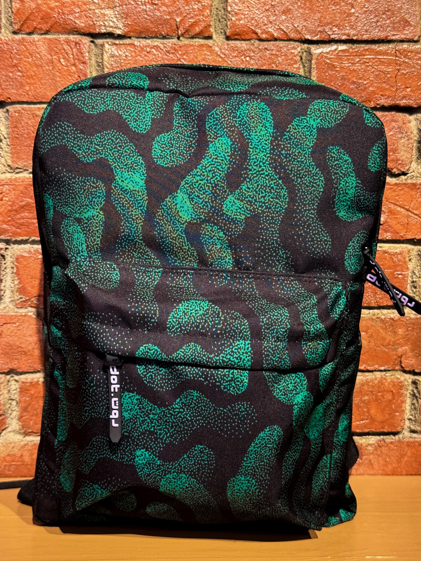 dot paisley forest green pattern