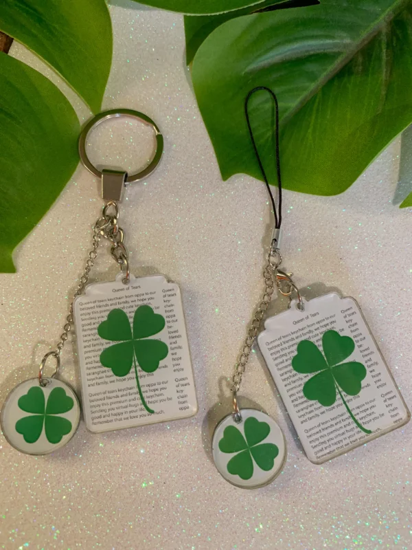 [3943] dot Queen of tears keychain