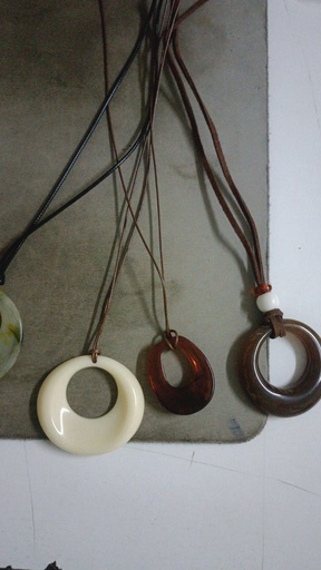 [4927] dot simple necklace